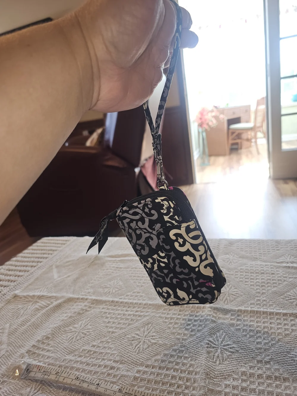 Vera Bradley Black, White & Pink Quilted Wristlet - Picture 11 of 11